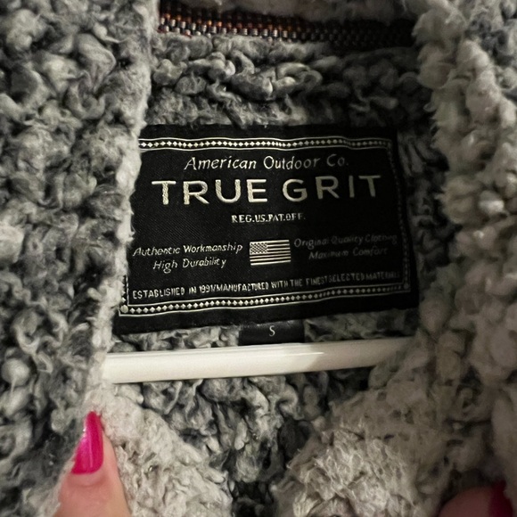 True Grit Pullover - Picture 3 of 3